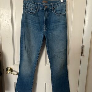 MOTHER Medium wash Insider Cropped Step Fray Jeans